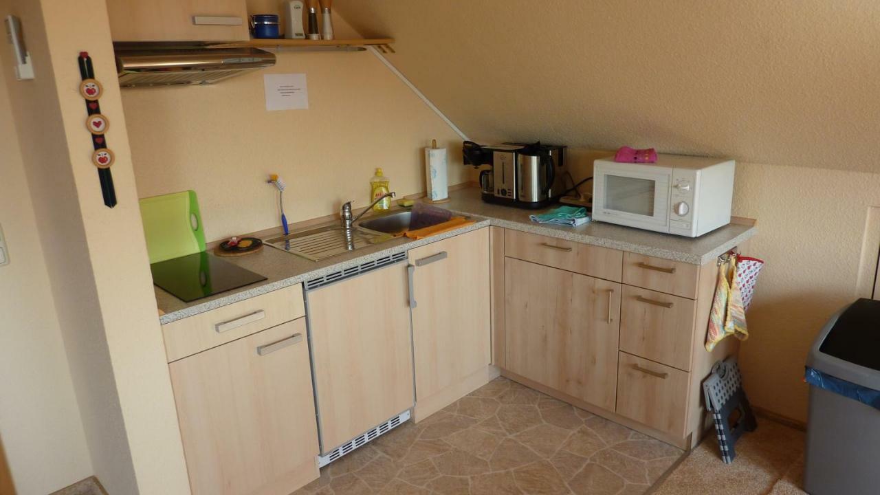 Ferienwohnung Am Stadtrand Von Berlin Neu Buch Exterior photo