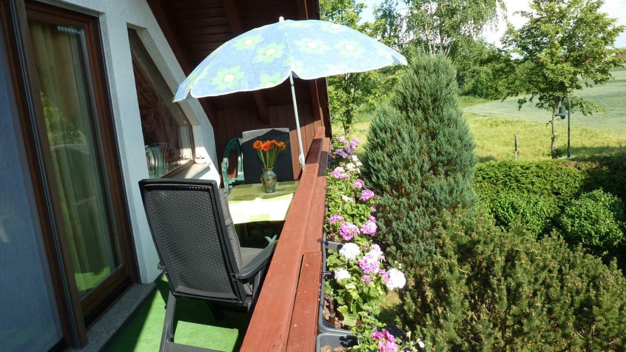 Ferienwohnung Am Stadtrand Von Berlin Neu Buch Exterior photo